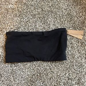 Black skims bra w tags